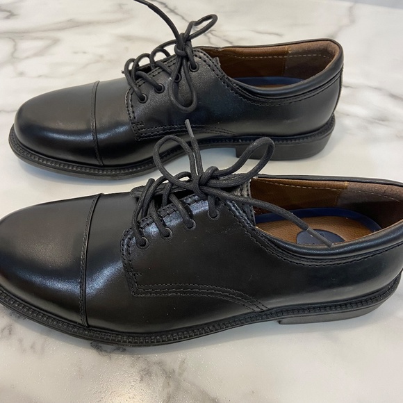 Dockers Men's 11.5 Gordon Genuine Leather Dress Casual Cap Toe Lace-up Oxford - Picture 3 of 5
